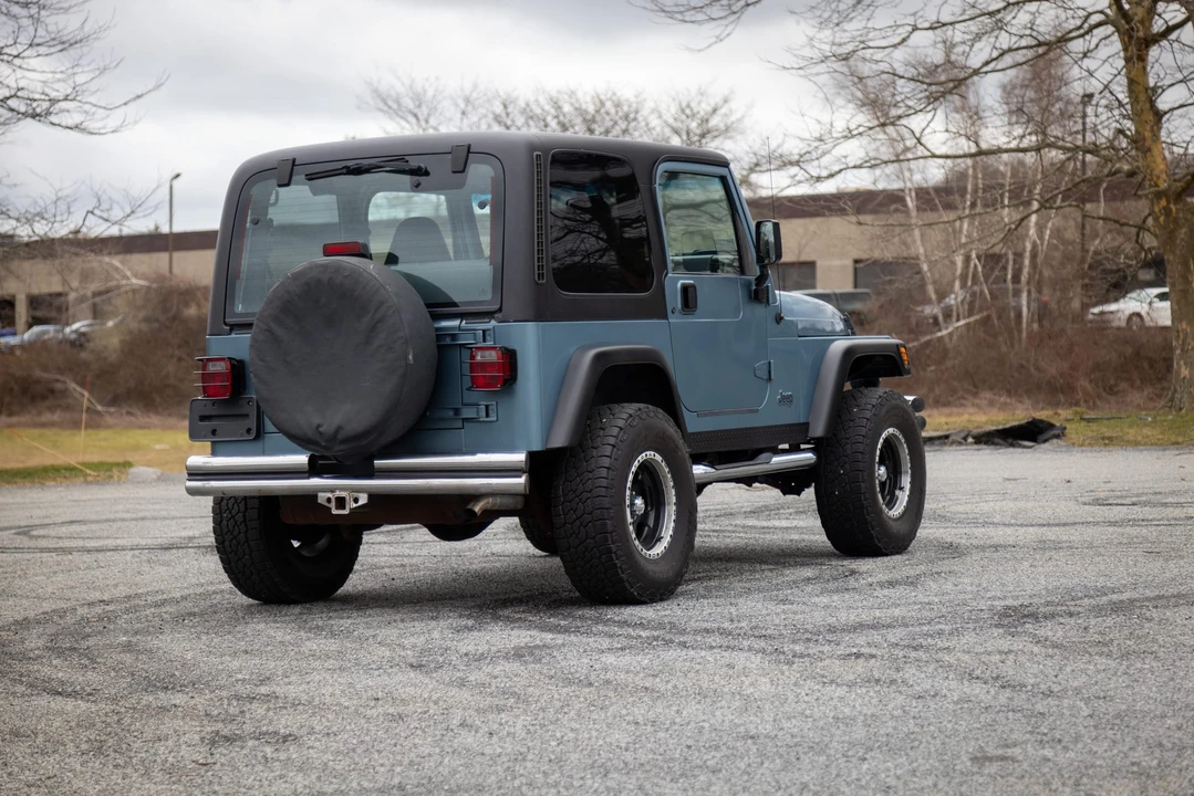 1998 Jeep TJ Wrangler - Image 26 of 31