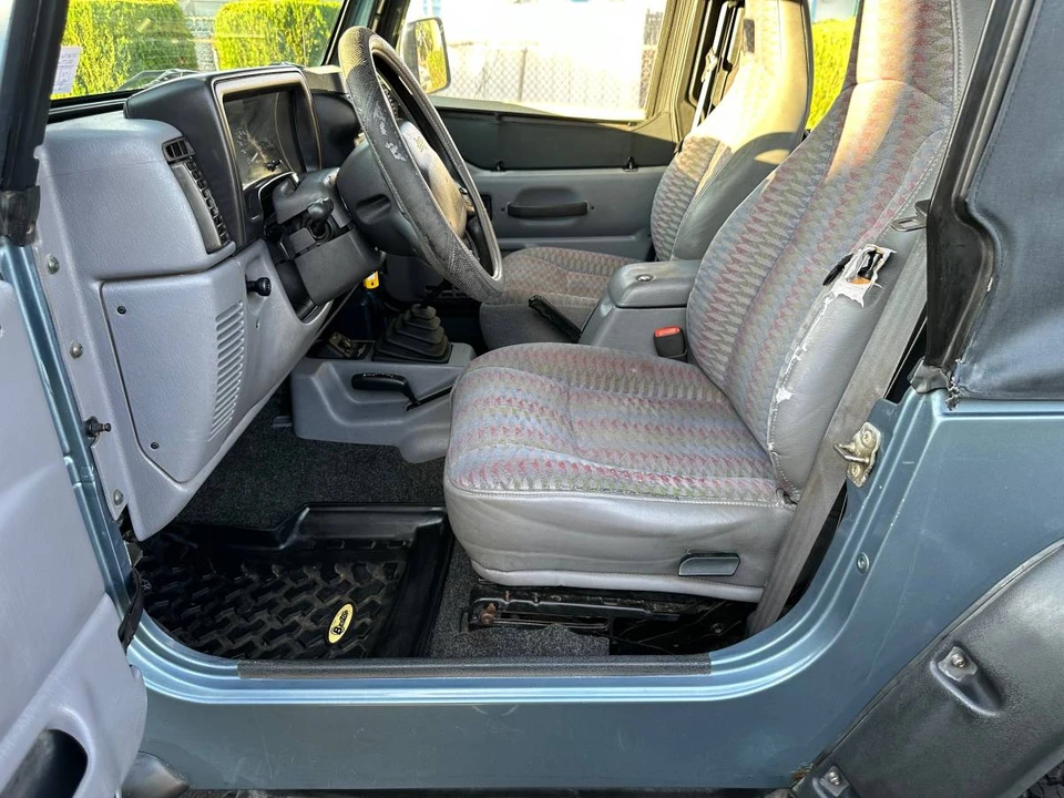 1998 Jeep TJ Wrangler - Image 9 of 24