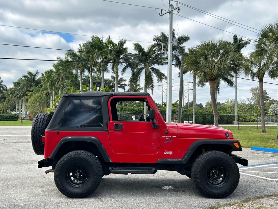 1998 Jeep TJ Wrangler - Image 15 of 31