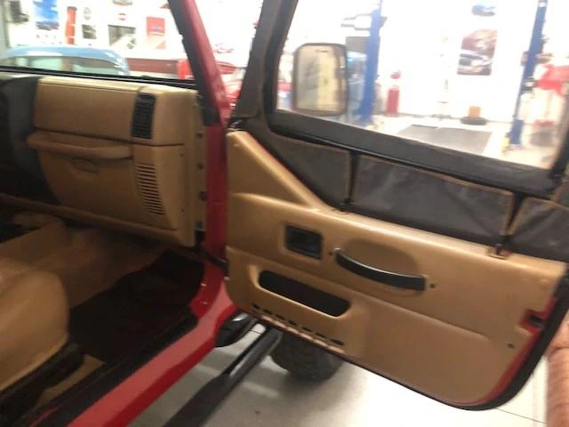 1998 Jeep TJ Wrangler - Image 9 of 14