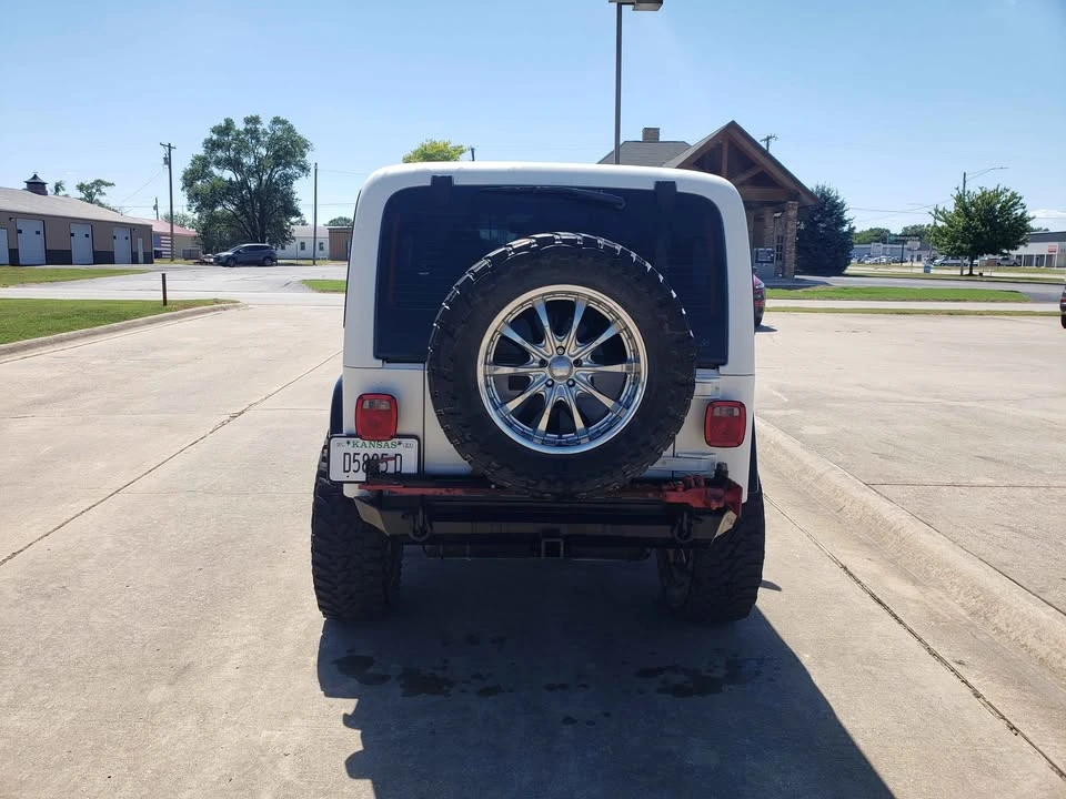 1998 Jeep TJ Wrangler - Image 4 of 13