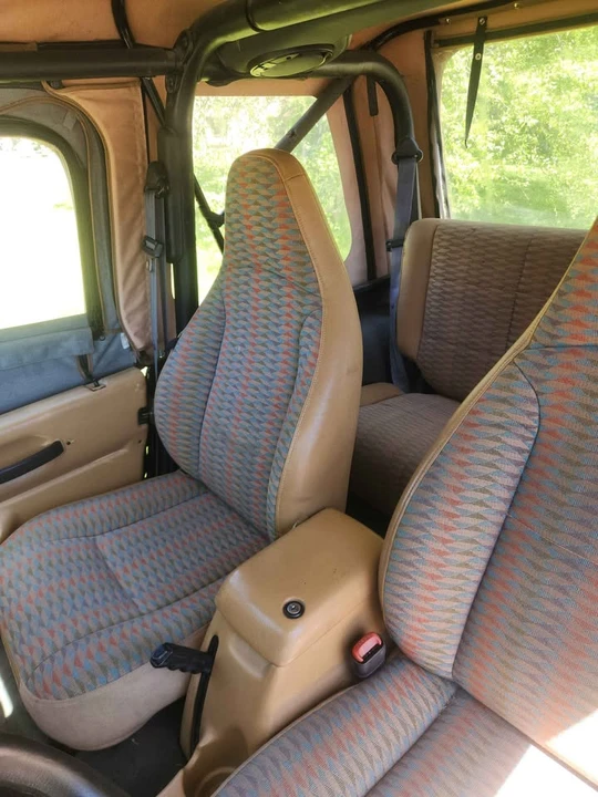 1998 Jeep TJ Wrangler - Image 4 of 5
