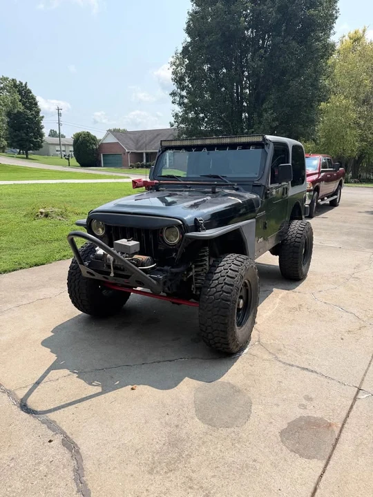 1998 Jeep TJ Wrangler - Image 2 of 11