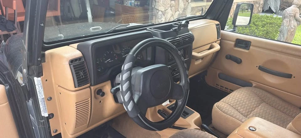 1998 Jeep TJ Wrangler - Image 4 of 5