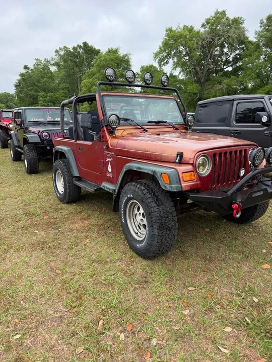 1998 Jeep TJ Wrangler - Image 3 of 4