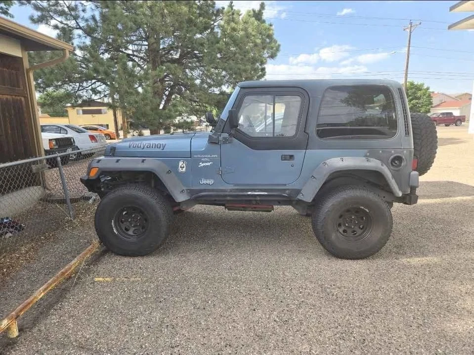 1998 Jeep TJ Wrangler - Image 2 of 6