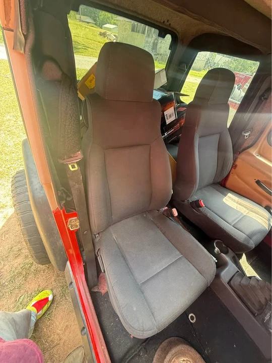 1998 Jeep TJ Wrangler - Image 8 of 14