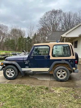 1998 Jeep Wrangler Sport Sport Utility 2D