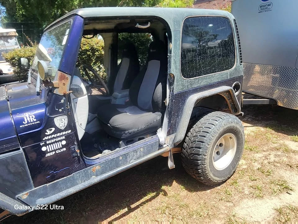 1998 Jeep TJ Wrangler - Image 2 of 5