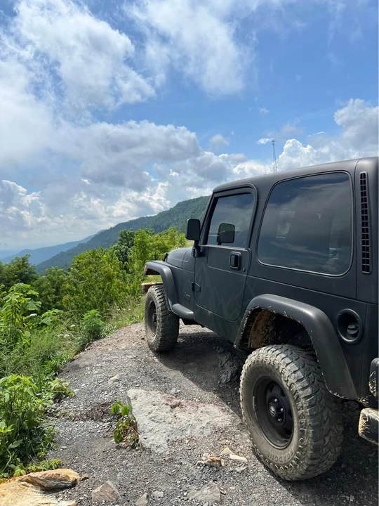 1998 Jeep TJ Wrangler - Image 15 of 17