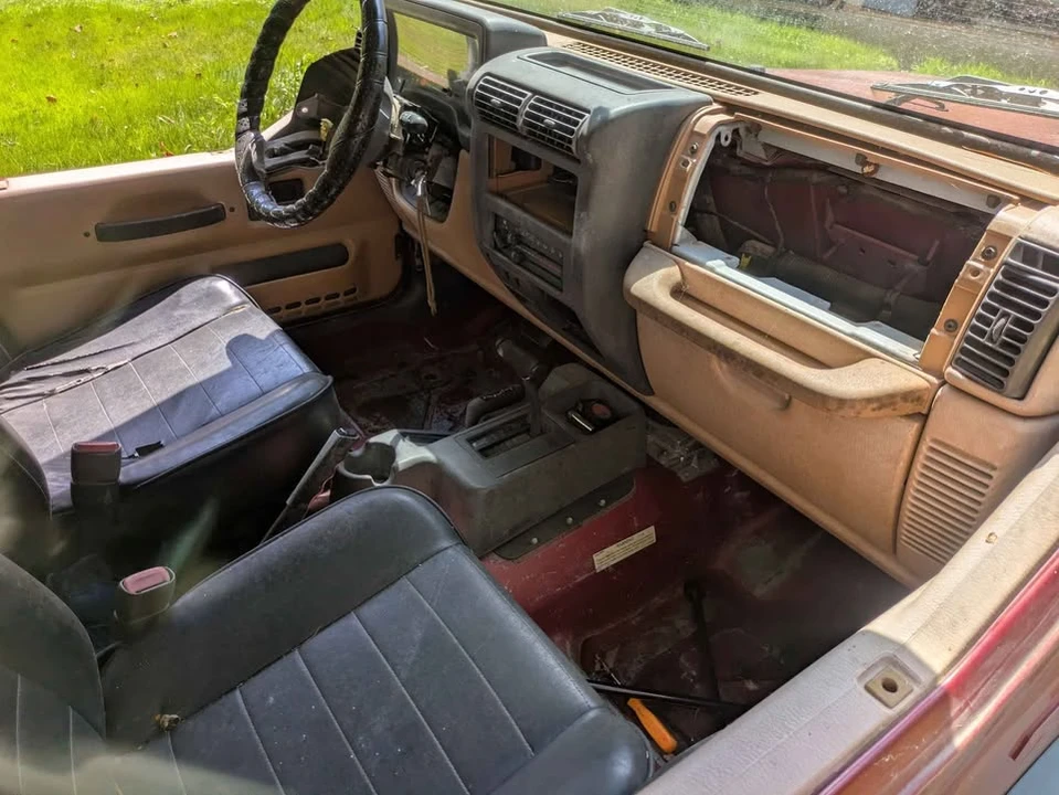 1998 Jeep TJ Wrangler - Image 5 of 7