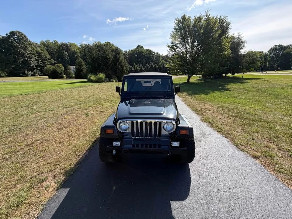 1998 Jeep TJ Wrangler - Image 4 of 17