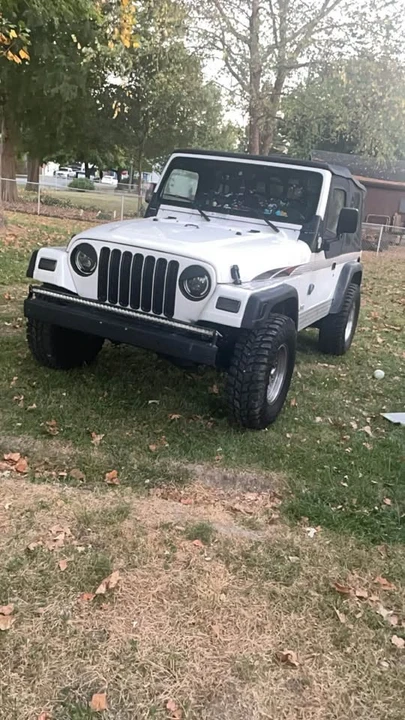 1998 Jeep TJ Wrangler - Image 2 of 8