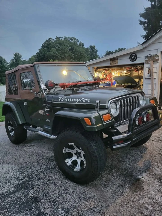 1998 Jeep TJ Wrangler - Image 2 of 8