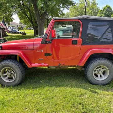 1998 Jeep Wrangler Sport Utility 2D