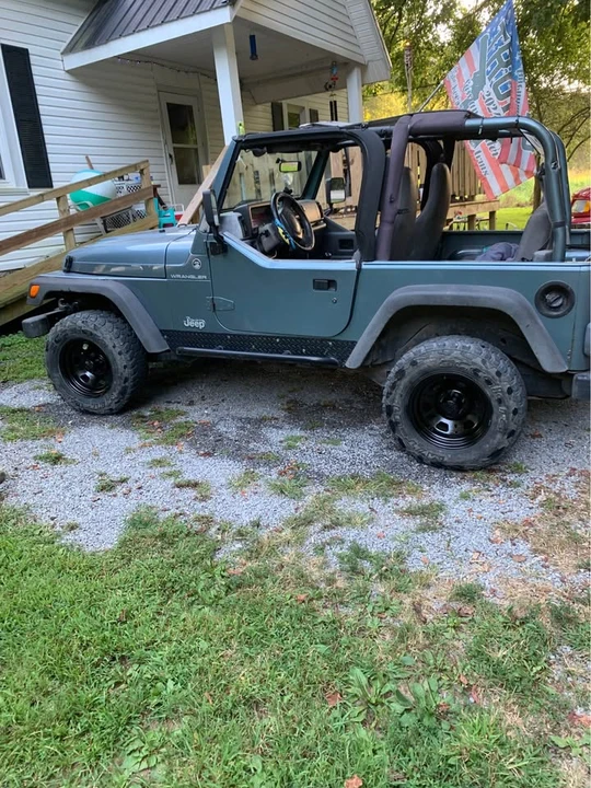 1998 Jeep TJ Wrangler - Image 4 of 5