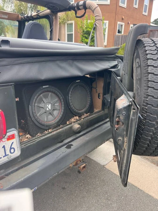 1998 Jeep TJ Wrangler - Image 23 of 24