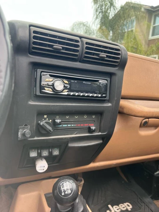 1998 Jeep TJ Wrangler - Image 19 of 24