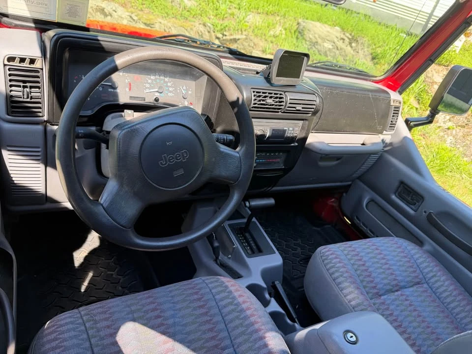 1998 Jeep TJ Wrangler - Image 15 of 16