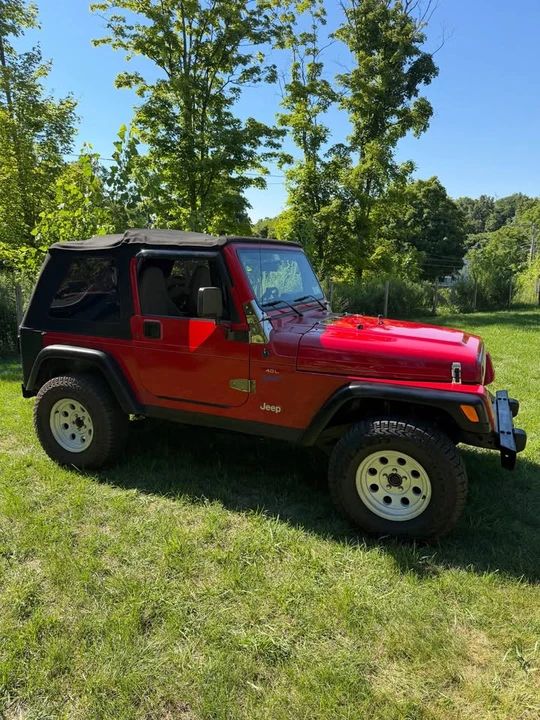 1998 Jeep TJ Wrangler - Image 2 of 16
