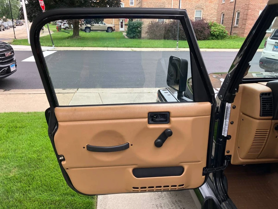 1998 Jeep TJ Wrangler - Image 15 of 24