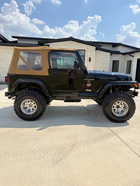1998 Jeep TJ Wrangler - Image 5 of 17