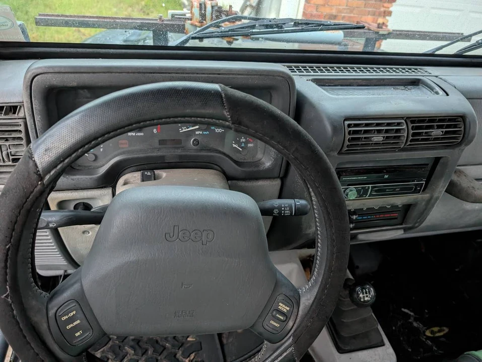 1998 Jeep TJ Wrangler - Image 9 of 9