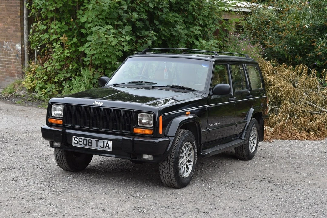 1998 Jeep XJ Cherokee - Image 5 of 30