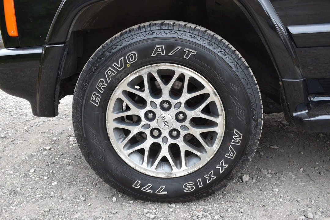 1998 Jeep XJ Cherokee - Image 21 of 30