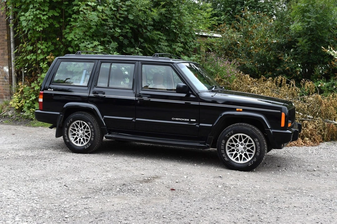1998 Jeep XJ Cherokee - Image 3 of 30