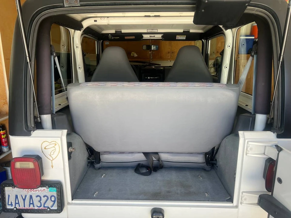 1998 Jeep TJ Wrangler - Image 6 of 11