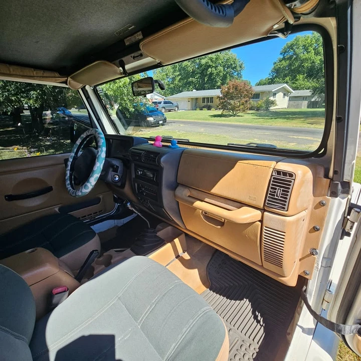 1998 Jeep TJ Wrangler - Image 9 of 17