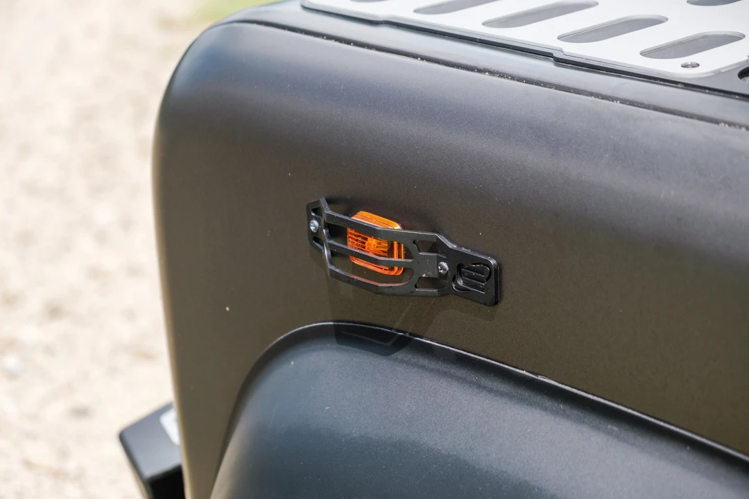 1998 Land Rover Defender 110 - Image 31 of 31