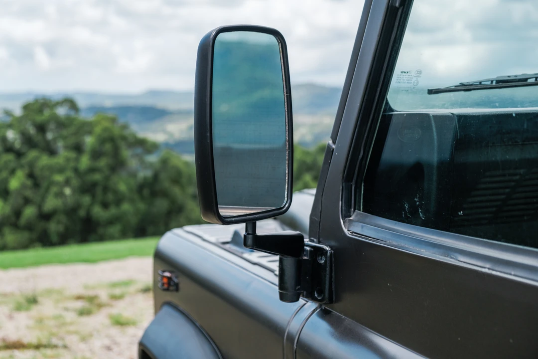1998 Land Rover Defender 110 - Image 30 of 31