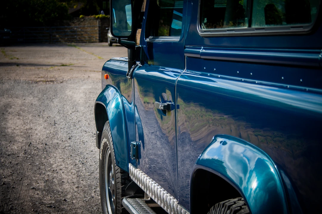1998 Land Rover Defender 90 - Image 6 of 11