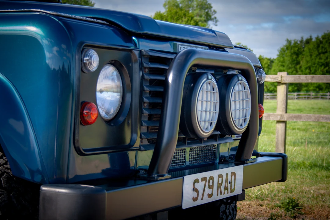 1998 Land Rover Defender 90 - Image 10 of 11