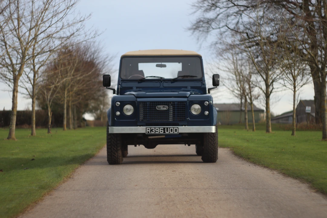 1998 Land Rover Defender 90 - Image 4 of 31