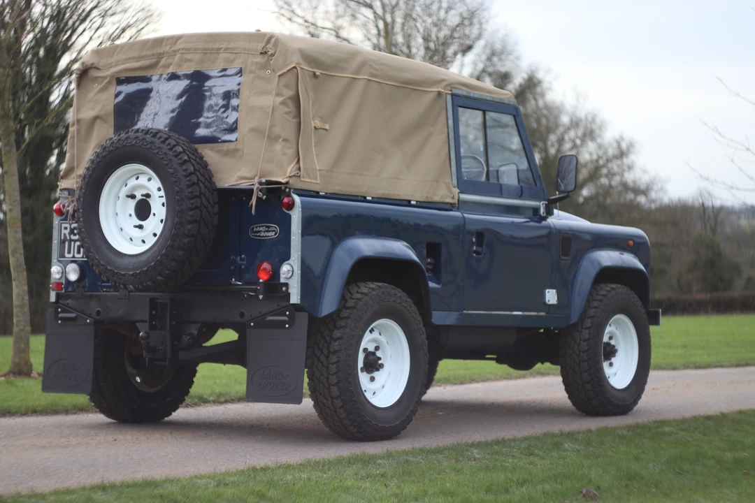 1998 Land Rover Defender 90 - Image 13 of 31