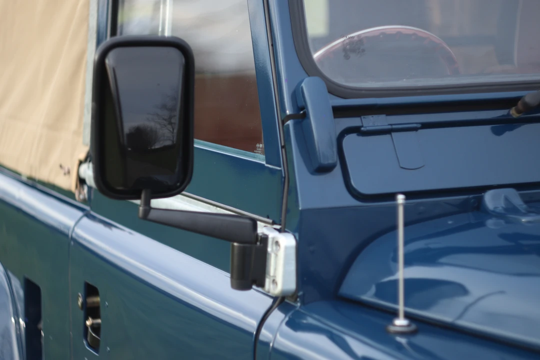 1998 Land Rover Defender 90 - Image 21 of 31