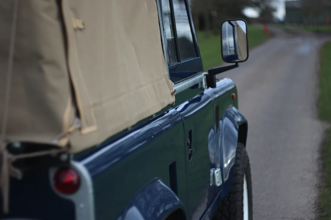1998 Land Rover Defender 90 - Image 28 of 31