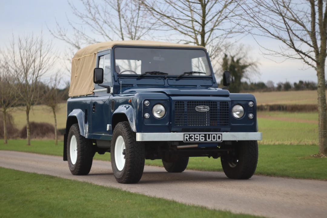 1998 Land Rover Defender 90 - Image 2 of 31