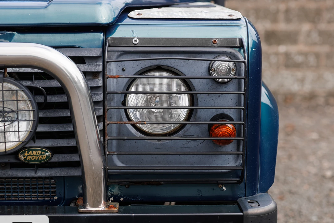 1998 Land Rover Defender 90 - Image 30 of 31