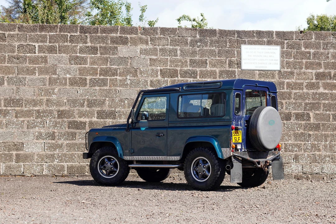 1998 Land Rover Defender 90 - Image 13 of 31