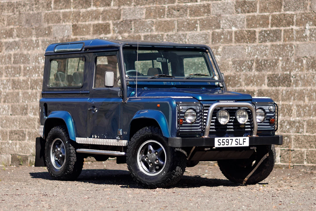 1998 Land Rover Defender 90 - Image 2 of 31