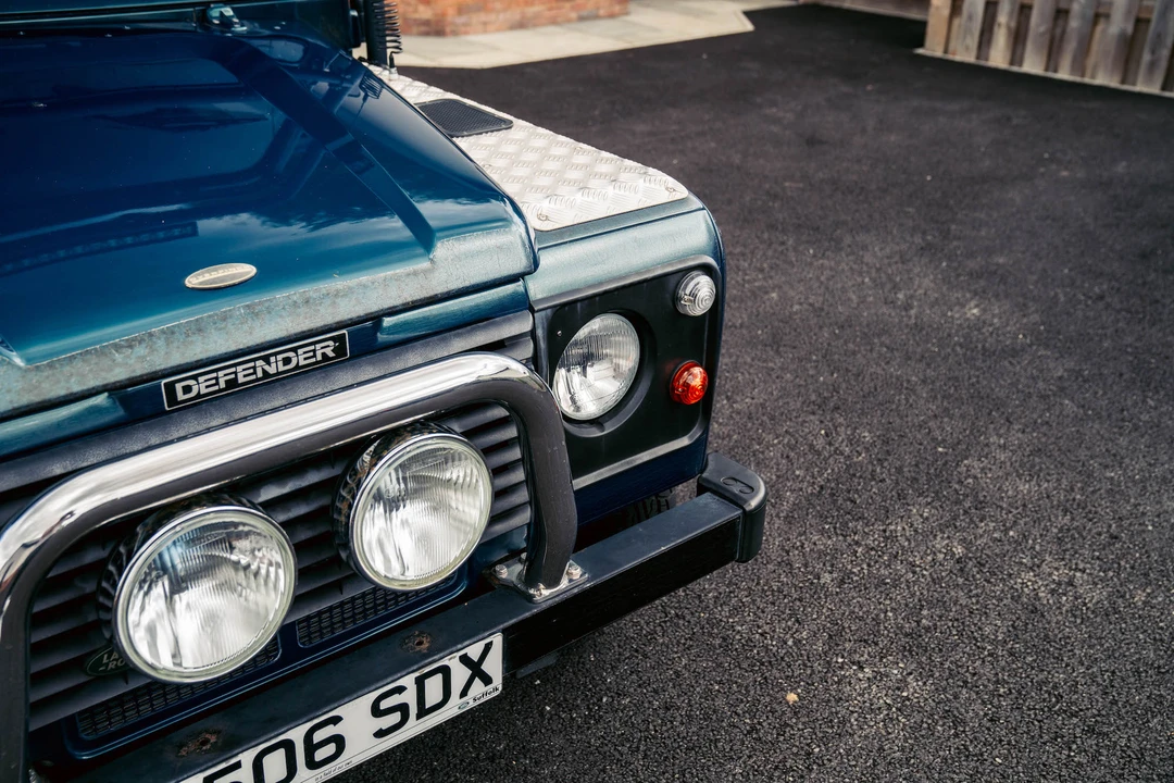 1998 Land Rover Defender 90 - Image 17 of 31