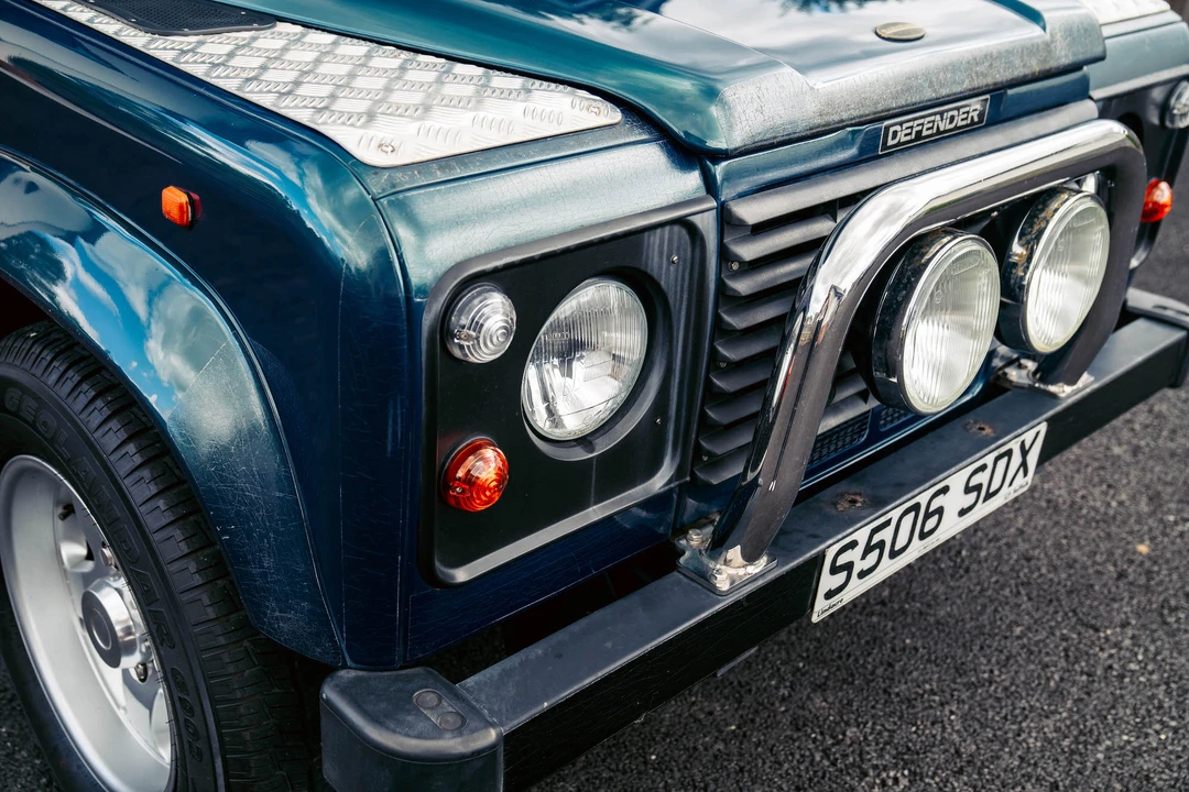 1998 Land Rover Defender 90 - Image 25 of 31