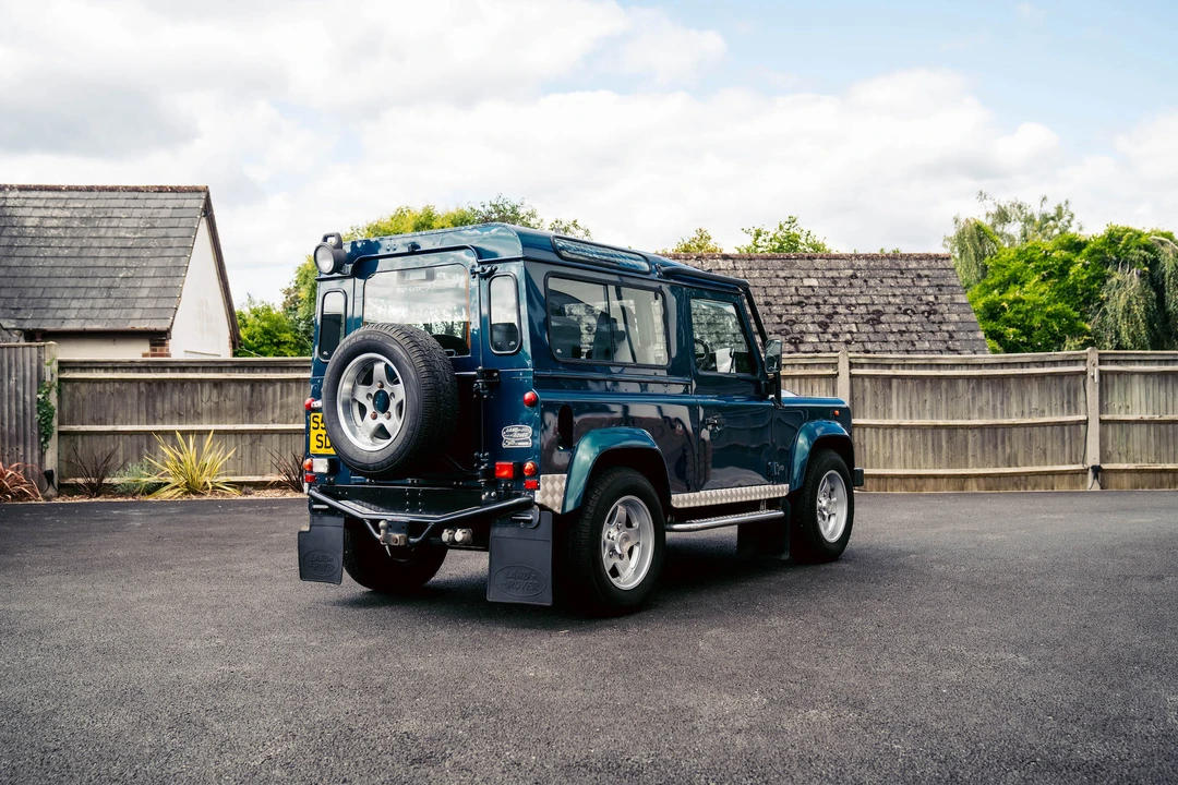 1998 Land Rover Defender 90 - Image 8 of 31