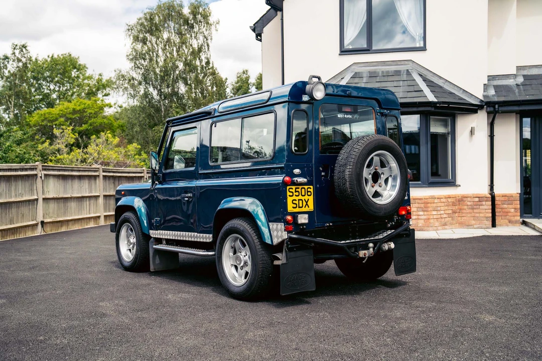 1998 Land Rover Defender 90 - Image 6 of 31