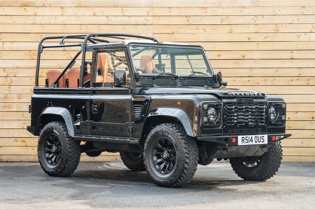 1998 Land Rover Defender 90 - Image 2 of 31