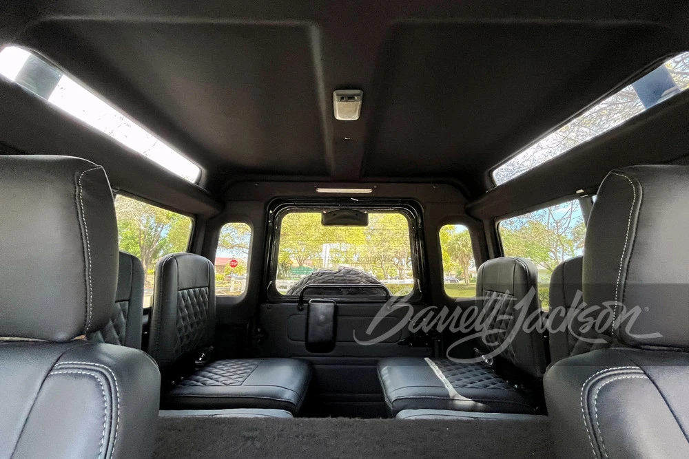 1998 Land Rover Defender 90 - Image 8 of 21